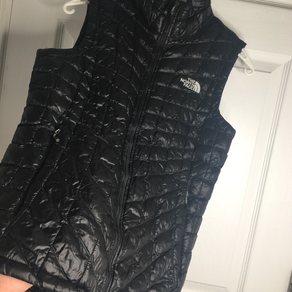 The North Face ThermoBall Eco Vest - Picture 2 of 13